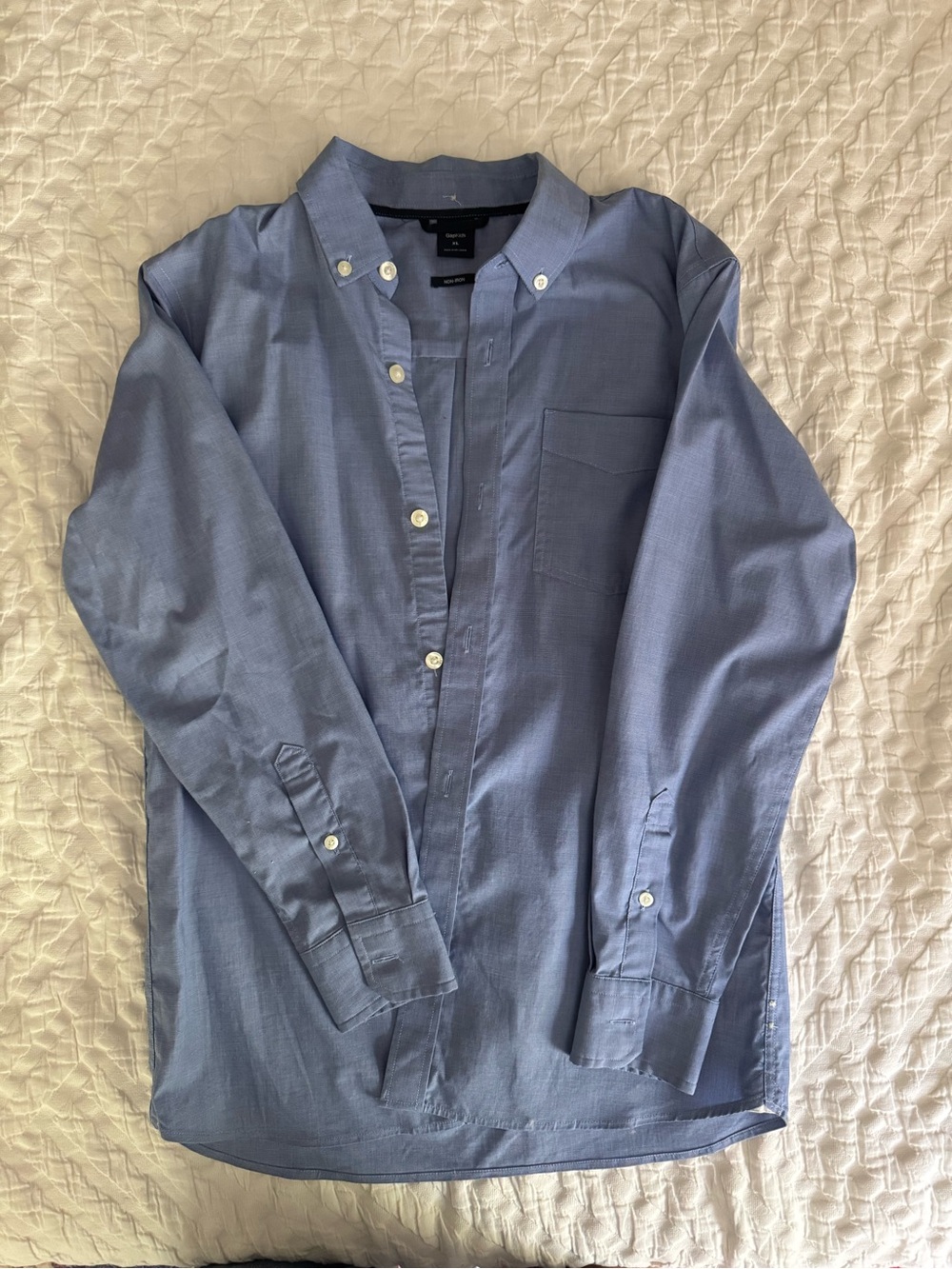 GAP Bluel Long-Sleeve Button-Down Shirt